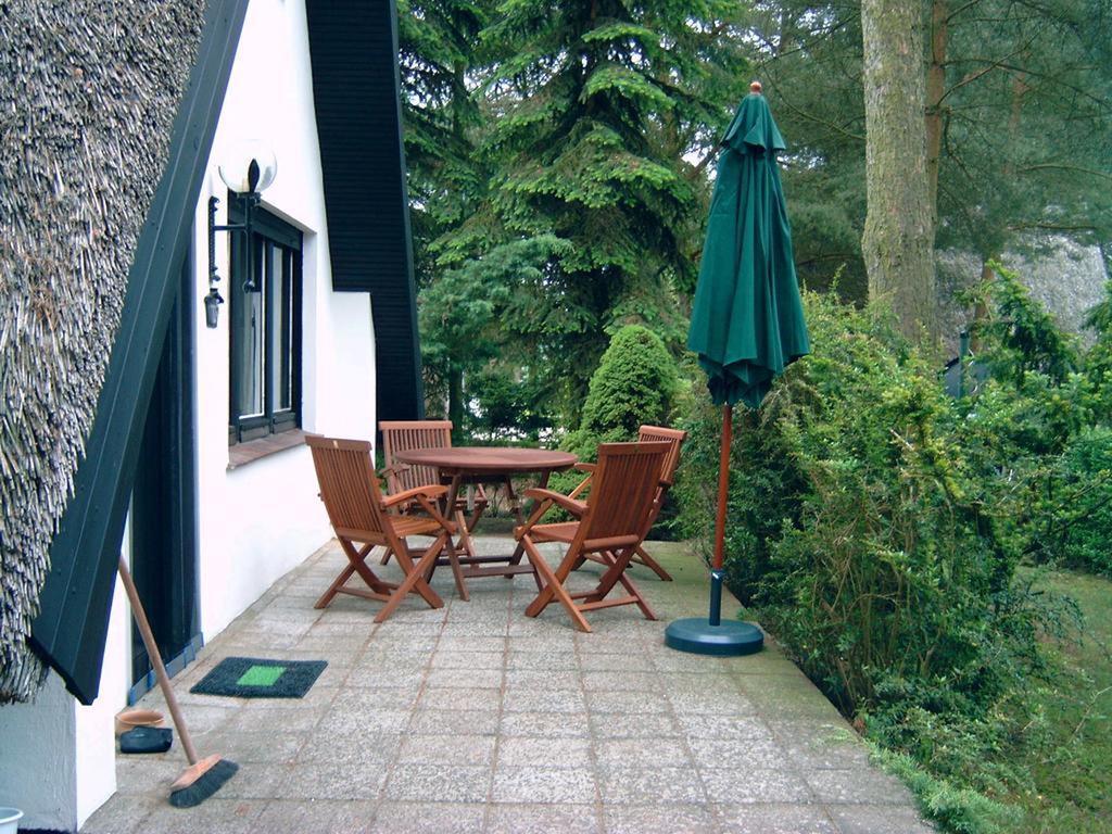 Reetdach-Ferienhaus In Quilitz Rankwitz Exteriör bild